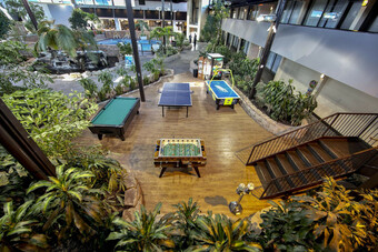 Hotel Holiday Inn Montreal Airport