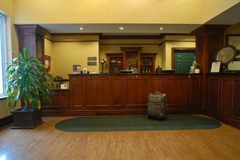 Hotel Country Inn & Suites By Carlson, Newark Airport