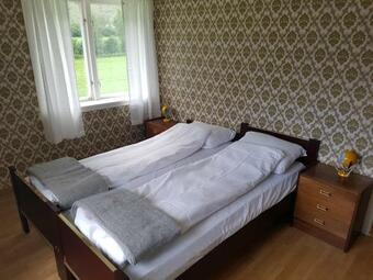 Villa Glacier And Waterfall View