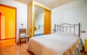 Nice Apartment In Abanilla With 2 Bedrooms