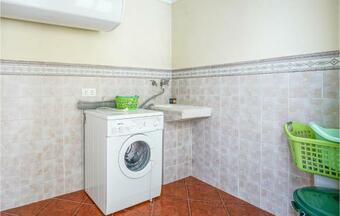 Beautiful Home In Algamitas With Wifi And 5 Bedrooms