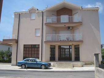 Apartments Dalmatino
