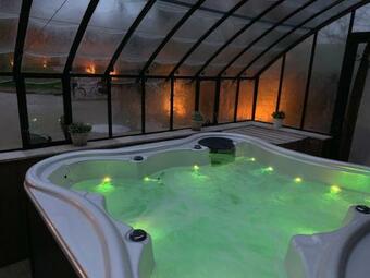 La Duckfly, G�te 4�toiles, Spa Sauna Option, Billard � 15min Mer, Soci�t� La Clef Decamp