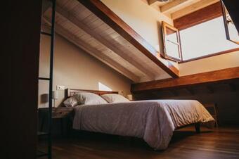 Hostal Casa Rosales ( Posada Rural)