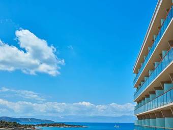 Hotel Aks Hinitsa Bay