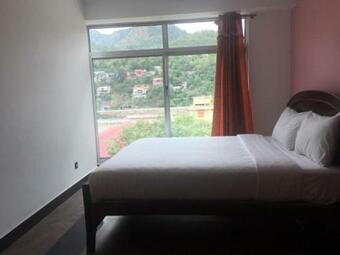 Aakas Hotel & Restaurant