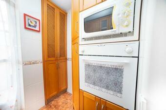 Apartamento Mesones-alojamiento Centrico Con Parking-gratis