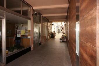 Hostal Albergue Lalin Centro