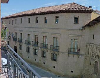 Calle San Bartolomé, 7 - 2. Piso Turístico