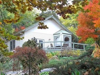 Bed & Breakfast Woolrich Historic Garden Accommodation