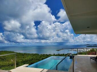 Infinity View House W/ Infinity Pool
