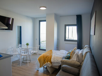 Apartamentos Santander Malia�o Suites 3000