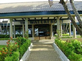 Tanoa Waterfront Hotel