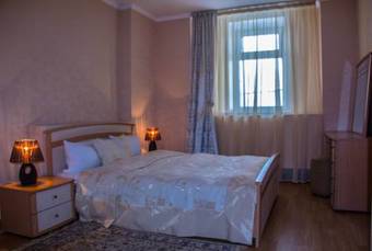 City Hotel