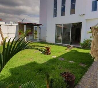 Casa Nueva, Para Disfrutar Y Muy Familiar