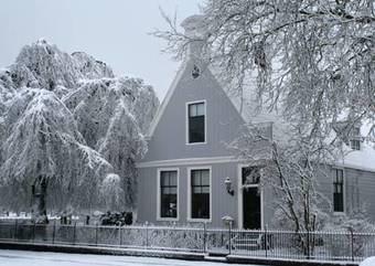 Hostal Inn On The Lake