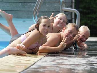 Holiday Home Residence De Eese4