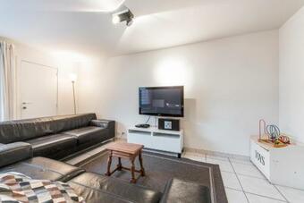 Holidayhouse Kong�, A Place That You Call Home!