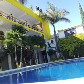 Hostal Quinta Manantial