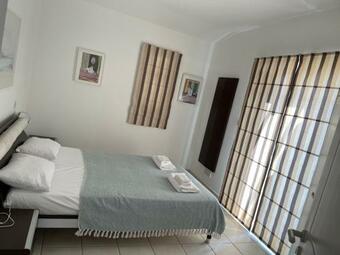 Lovely Two Bedroom Apartment In Tsada, Paphos With Pool And Sea Views