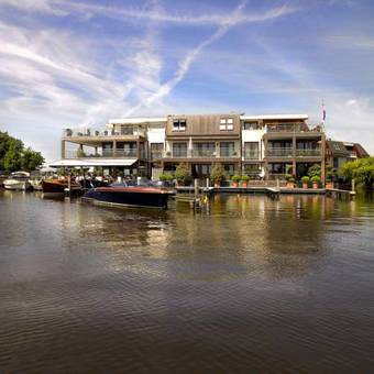 Aparthotel Hotelsuites De Driesprong