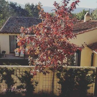 La Alberca Casa Con Jard�n Y Piscina