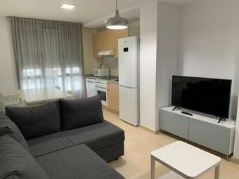 Esguil, Apartamento Con Piscina, A 3 Km De La Playa