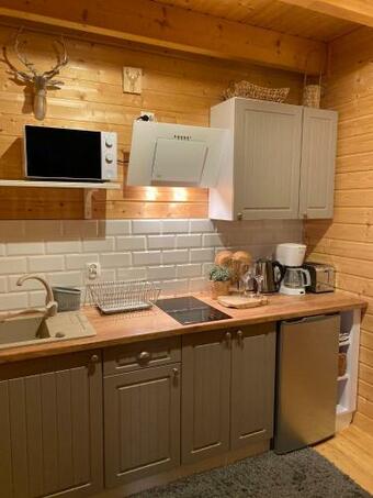 Drewniany Domek Nad Miedwiem