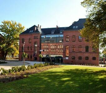 Albergue Szkolne Schronisko M?odzie?owe D?br�wka