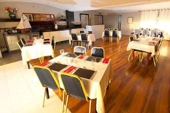 Port Dinorwic Hotel And Apartments