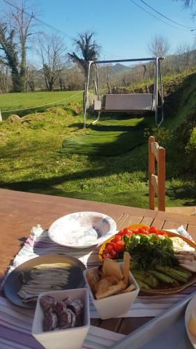 Casita Junto Al R�o Deva