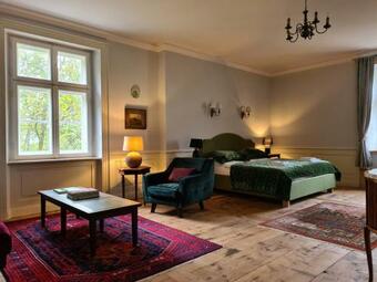 Bed & Breakfast Pa?ac Piszkowice