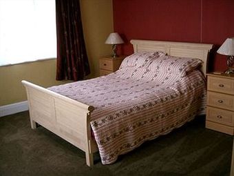 Bed & Breakfast Paths End