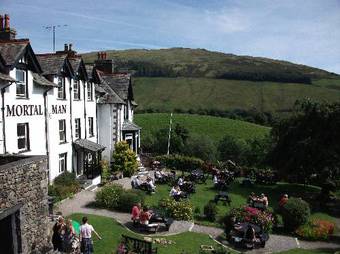 Posada The Mortal Man Inn