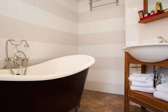 Posada The Swan Hotel