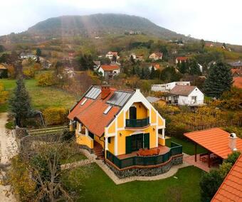 Apartamento Bed & Badacsony