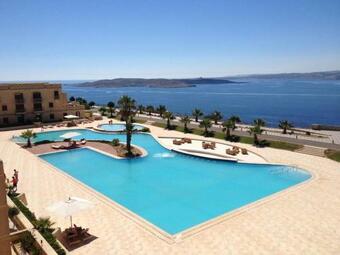 Fort Chambray Apartment