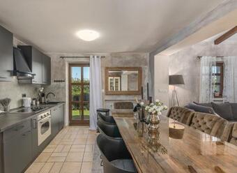 Luxury Unique Stone Villa Rustica In Istria