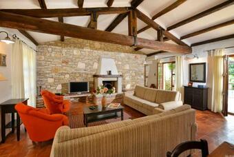 Wundersch�ne Villa Jurinea Mit Privaten Pool