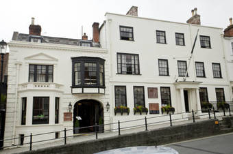 Hostal Stanwell House Hotel