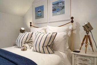 The Lambing Shed
