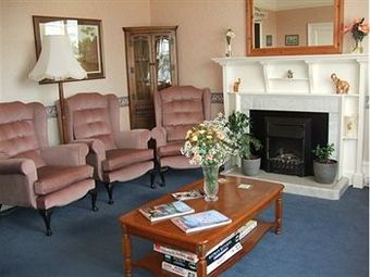 Hotel The Sandpiper Guest House