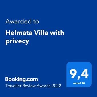 Helmata Villa With Privecy
