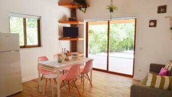 Apartamento Casa Rosa, Quinta Carmo - Alcoba�a/nazar�