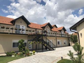 Hotel Kova? Residence