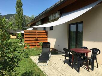 Dunazug Apartmanh�z