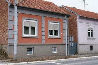 Holiday House With A Parking Space Daruvar, Bjelovarska - 17937