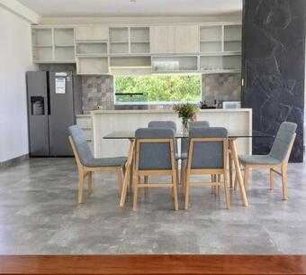 Acogedora Casa De Campo Con Piscina En Asia, Kil�metro 100