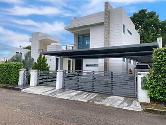 Hermosa Villa De Descanso