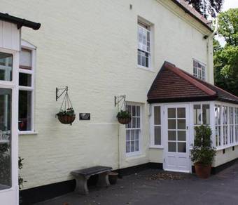 Hostal Springfield House